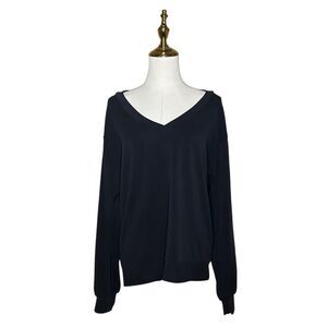 Athleta Black Long Sleeve Willow V-neck Sweatshirt Size M Pullover Soft Ribbed